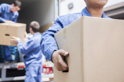 Moving truck service for homes and flats in Tooting