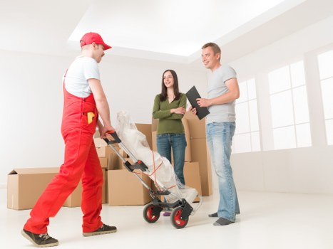 South London man and van service for flats, offices, and storage moves